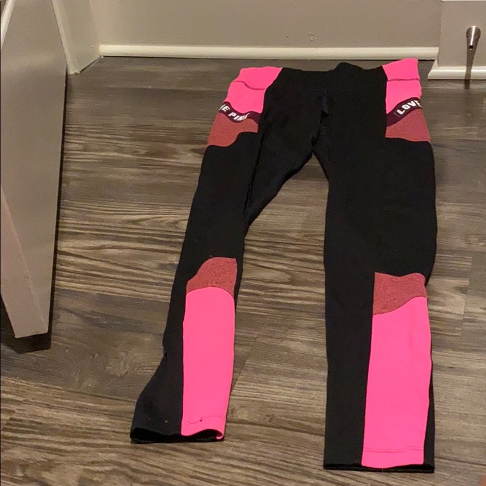 PINK Ultimate Leggings